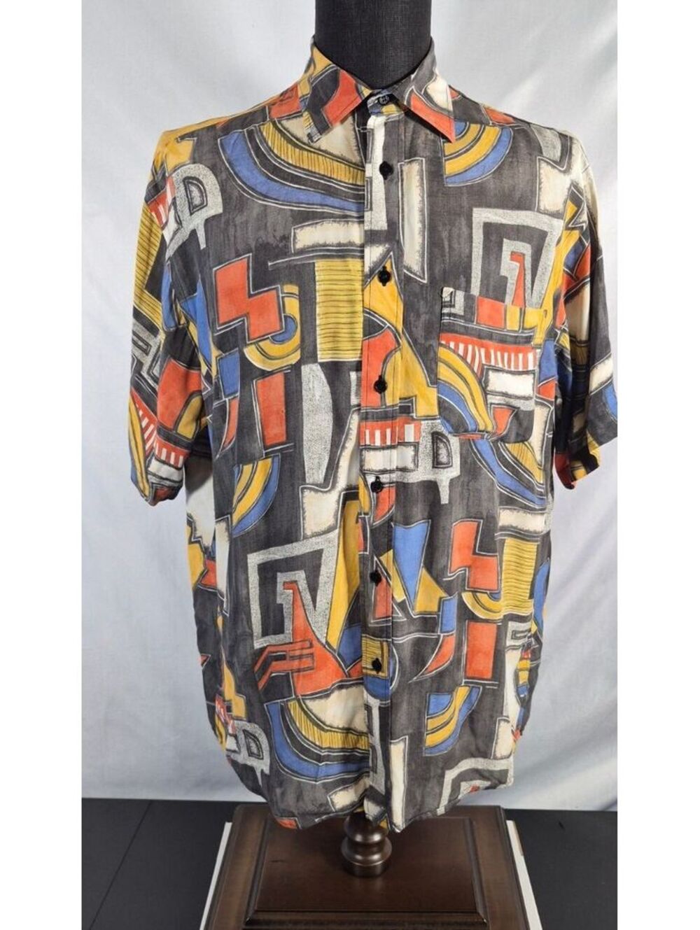 New Man Vintage Abstract Geometric Shirt Size 3 M